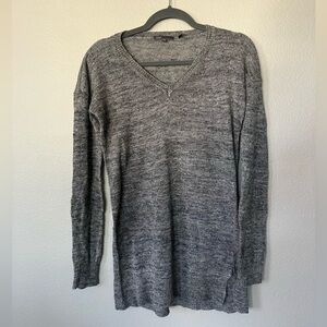 Vince V Neck Heather Grey Linen Sweater with Side Slit Women’s Size XS